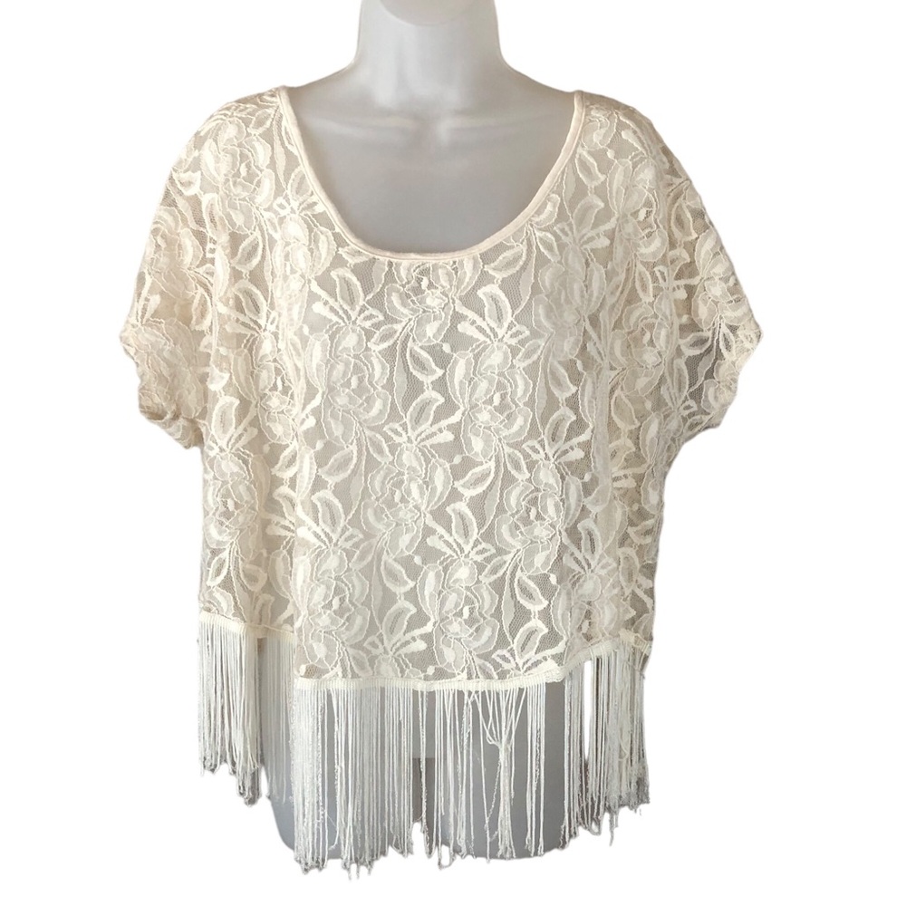 SHIRT - Women's Siren Lily White Lace Pullover Shirt With Fringed Hemline. 1X